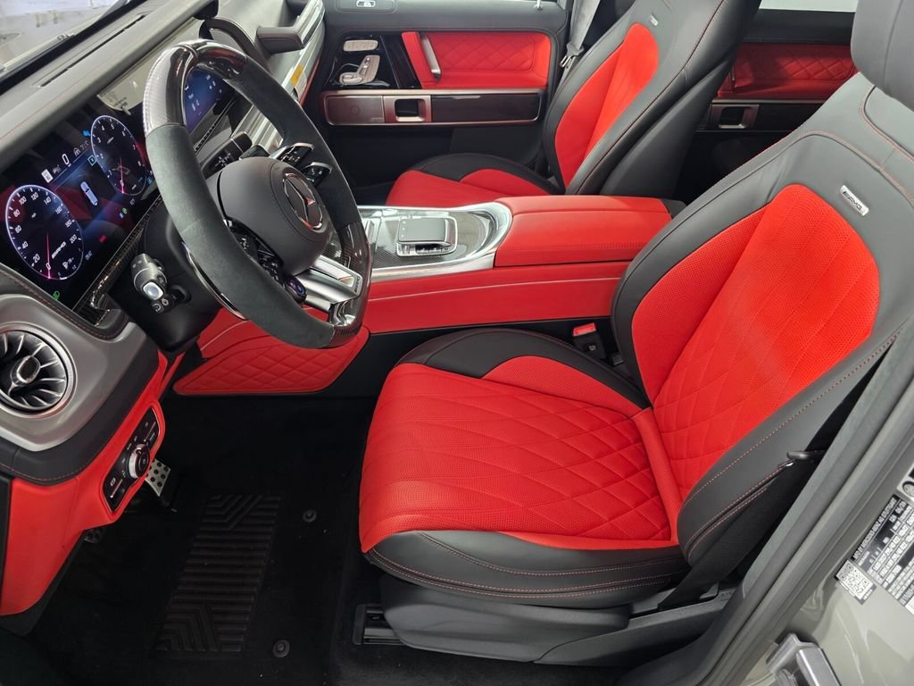 New 2027 MANUFAKTUR Arabian Grey Non- Metallic Mercedes-Benz AMG® G 63 SUV image 23