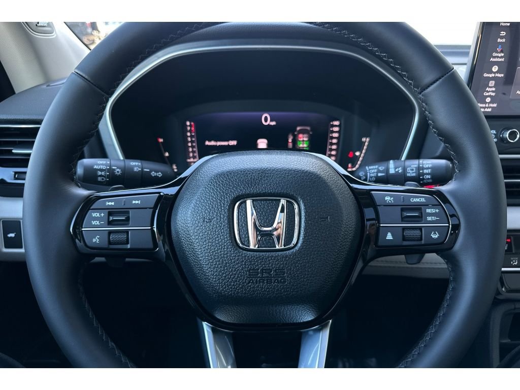 New 2026 Platinum White Pearl Honda Touring image 30