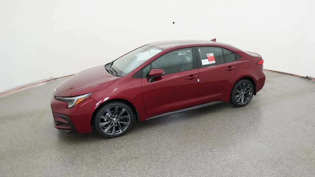 New 2026 Ruby Flare Pearl Toyota SE image 5