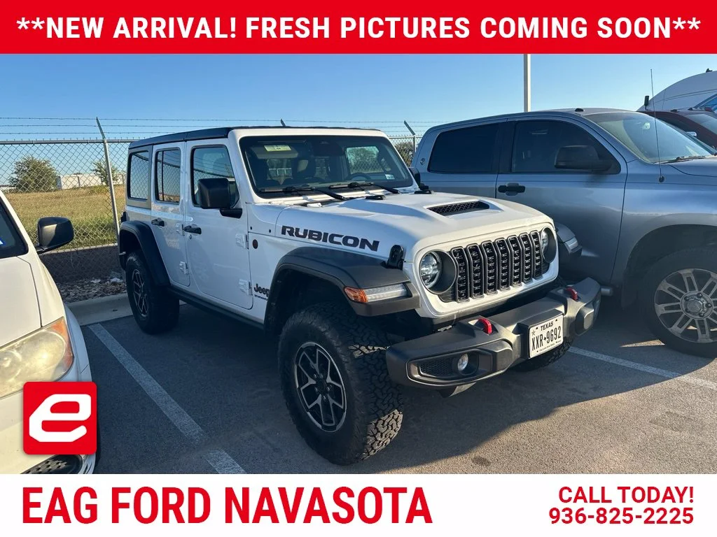 Used 2026 Bright White Clearcoat Jeep Rubicon image 1