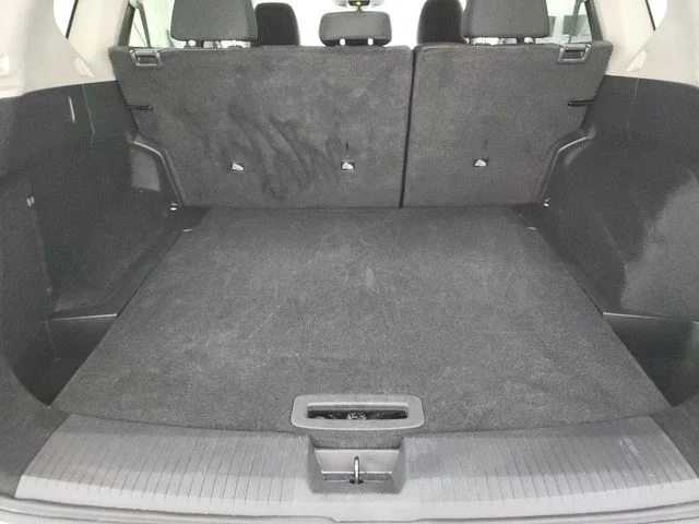 Used 2024 Silver Nissan SV image 38