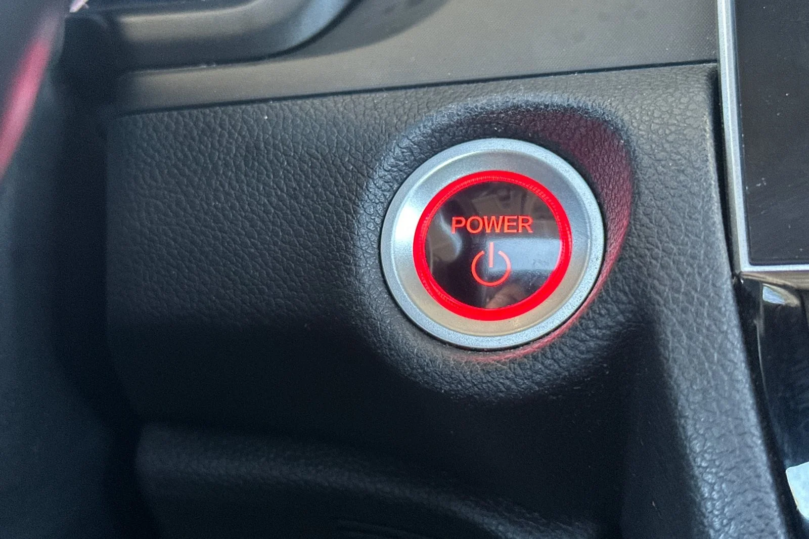 Used 2020 BLACK Honda Touring image 21