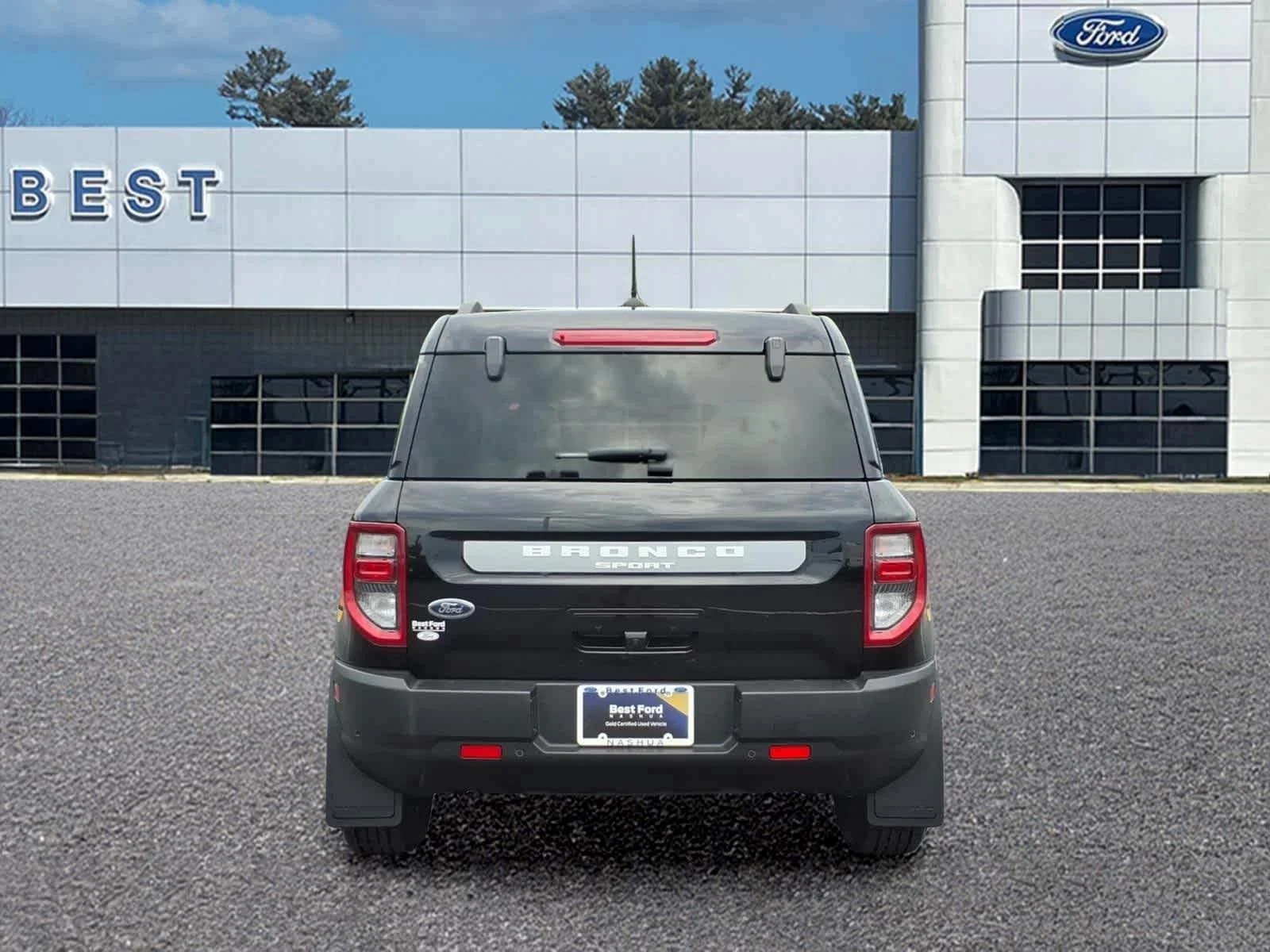 Used 2024 Shadow Black Ford Free Wheeling image 5