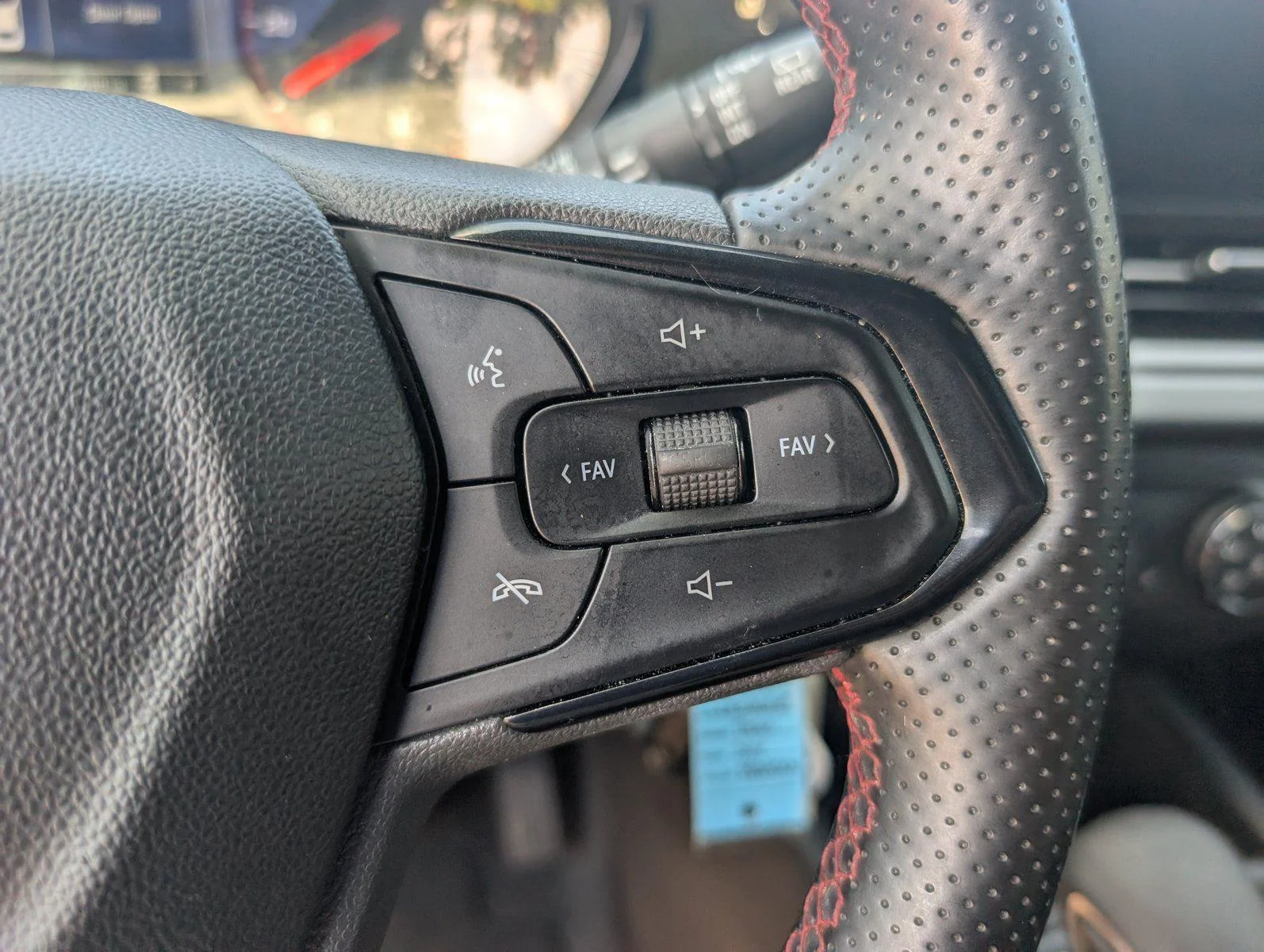 Used 2025 Crimson Metallic Chevrolet 1RS image 21