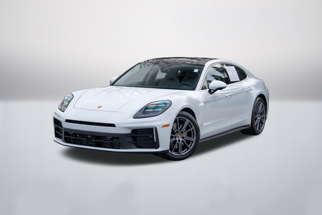 2025 Porsche Panamera 