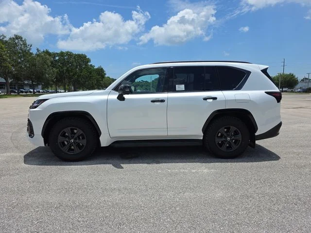 2026 Lexus LX 700h Overtrail - Photo 6