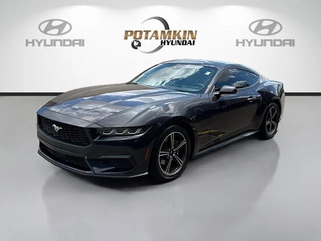 2024 Ford Mustang EcoBoost Fastback's photo