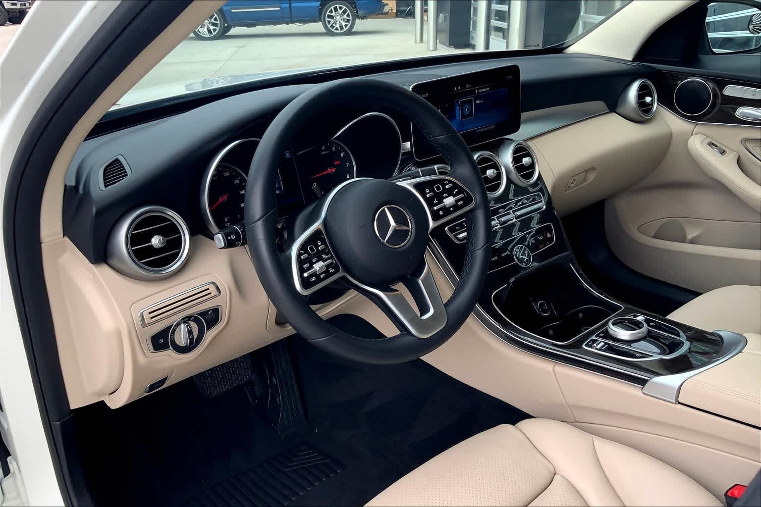 Used 2019 Polar White Mercedes-Benz C 300 image 16