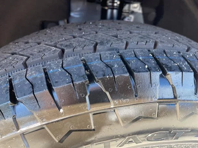 New 2026 Carbonized Gray Metallic Ford Badlands® image 36