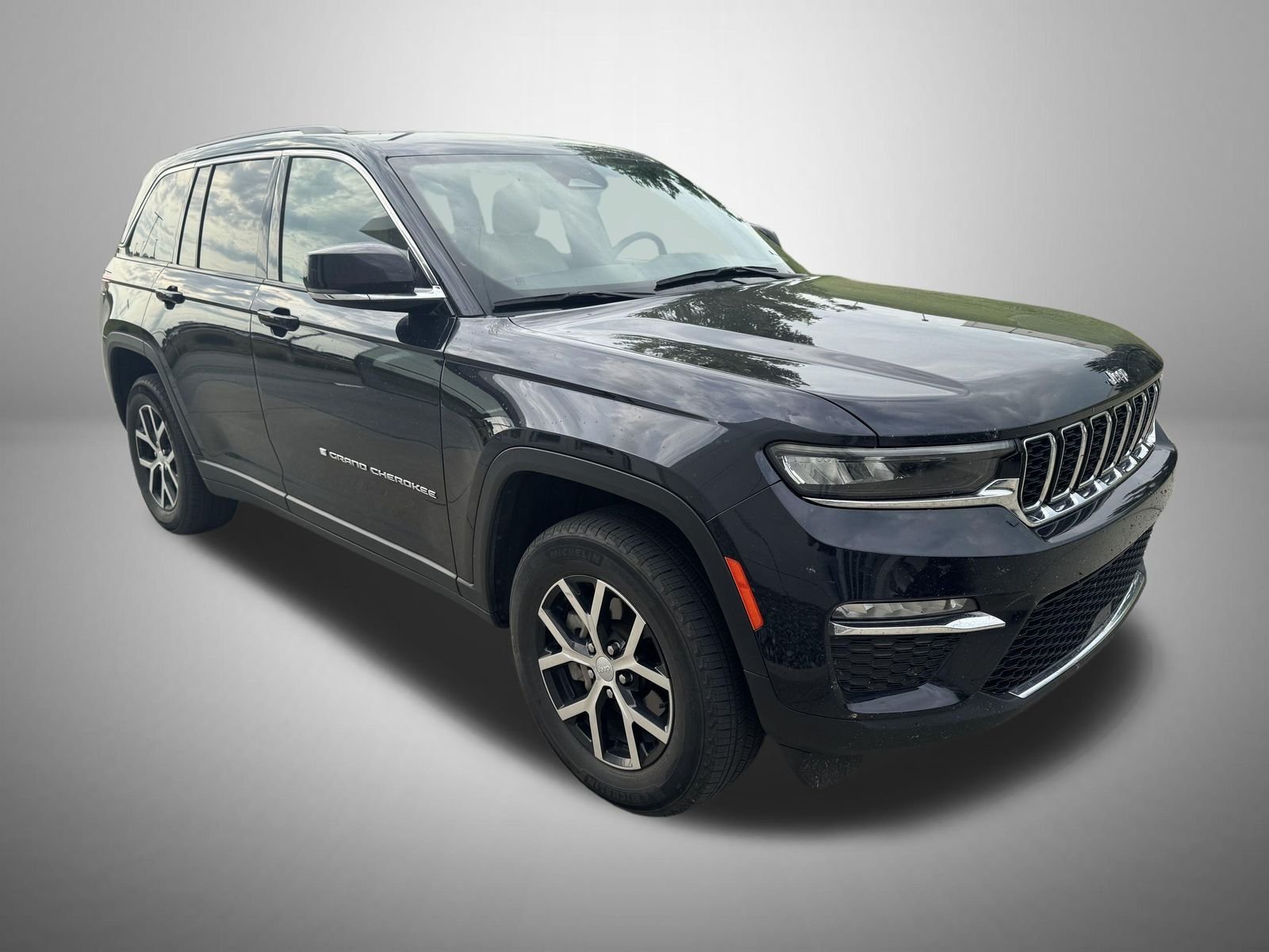 Used 2023 Black Jeep Limited image 2