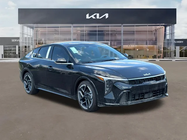 2026 Kia K4 GT-Line