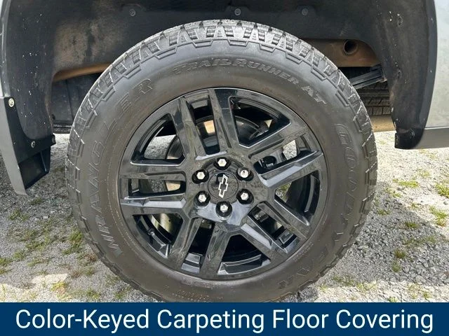 Certified Used 2025 Gray Chevrolet Custom Trail Boss image 33