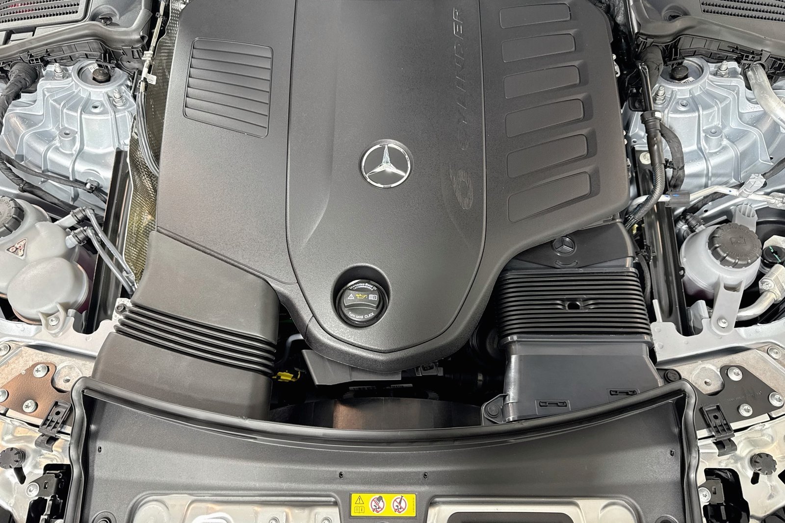 New 2027 Cirrus Silver Metallic Mercedes-Benz CLE 450 image 28