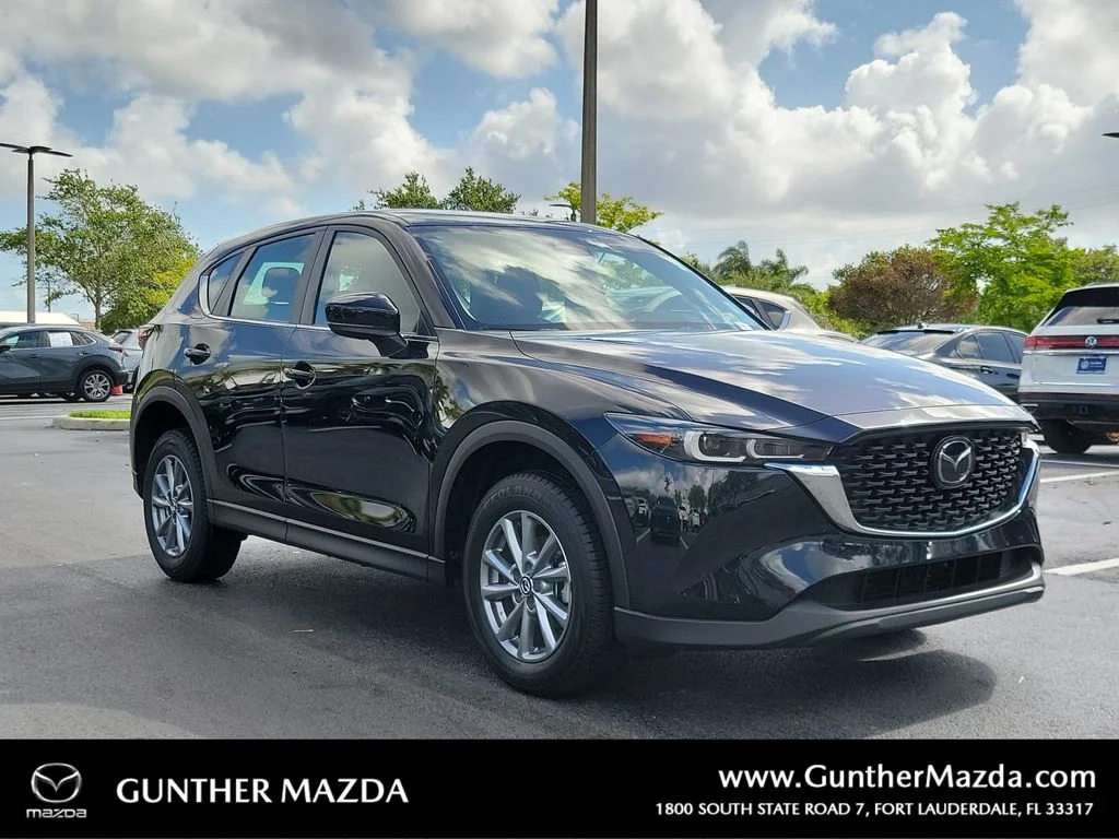 2023 Mazda CX-5 S Auto AWD's photo