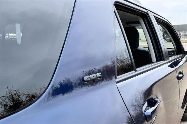 Certified Used 2021 NAUTICAL BLUE ME Toyota  image 10
