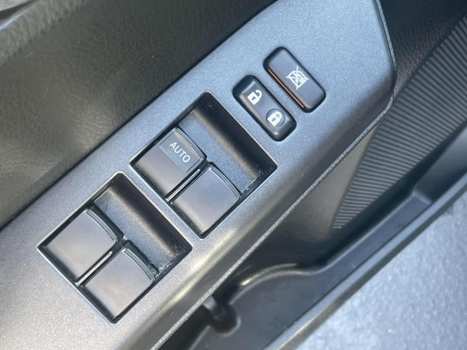 Used 2017 Gray Toyota XLE image 18