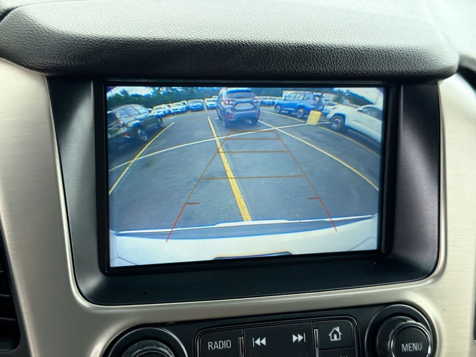Used 2019 White Frost Tricoat GMC Denali image 31