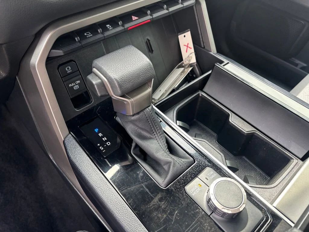 Used 2025 White Toyota SR5 image 18