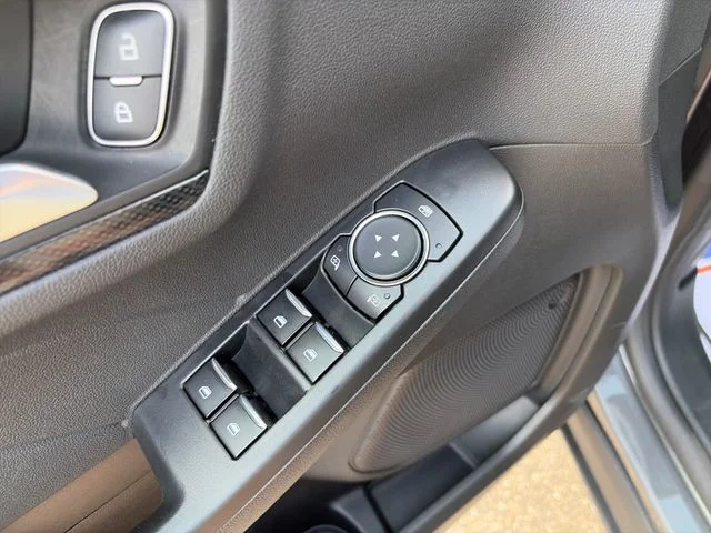 Used 2025 Gray Metallic Ford ST-Line Select image 18