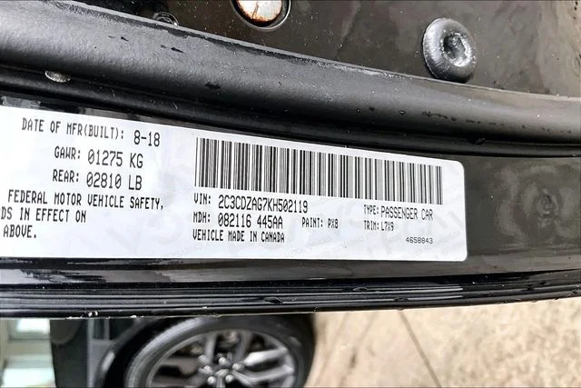 Used 2019 Black Dodge SXT image 16