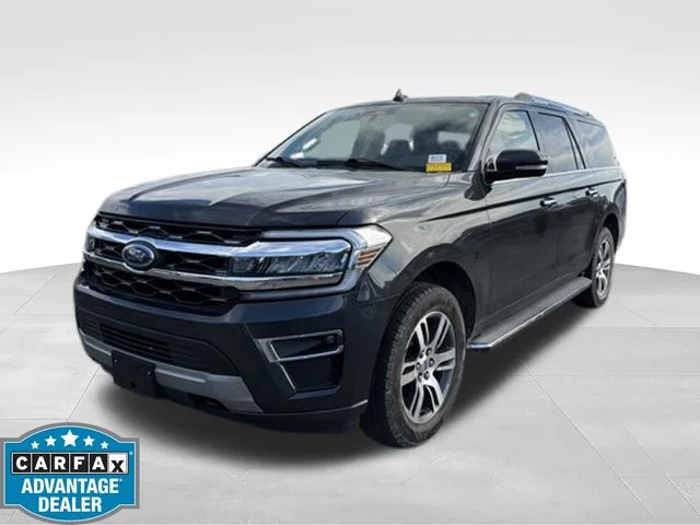 Used 2022 Gray Ford Limited image 8