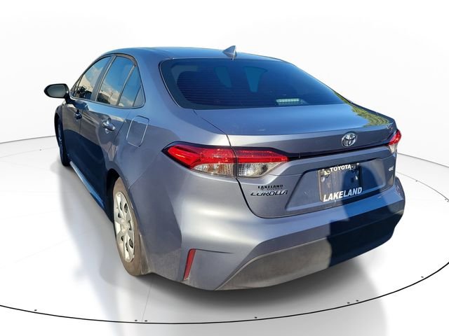 Used 2025  Toyota LE image 3