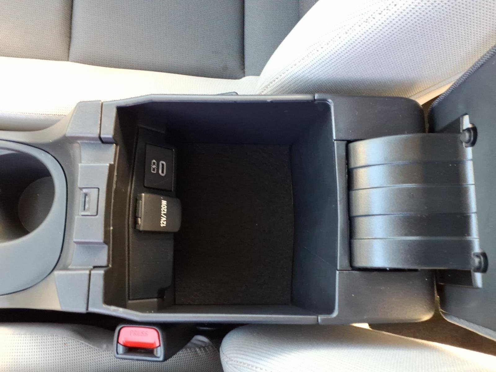 Used 2026 Wind Chill Pearl Toyota LE image 20