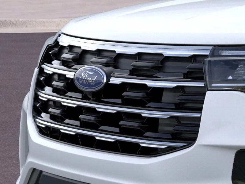 New 2026 Star White Metallic Tri-Coat Ford Active image 17