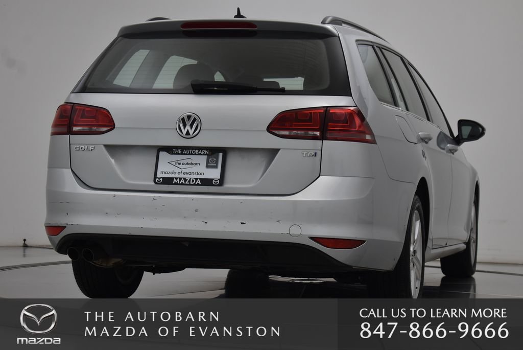 Used 2015 Reflex Silver Metallic Volkswagen S image 23