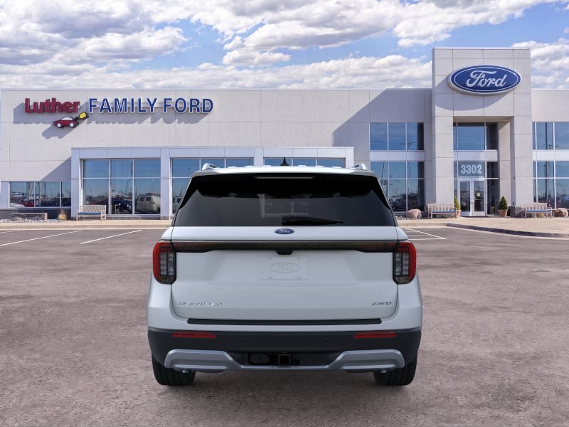 New 2026 Space White Metallic Ford Platinum image 47