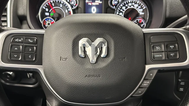 Used 2022 Billet Silver Metallic Ram Big Horn image 15