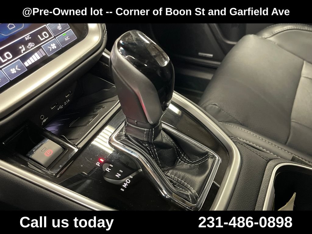 Used 2020 Gray Subaru Limited image 27