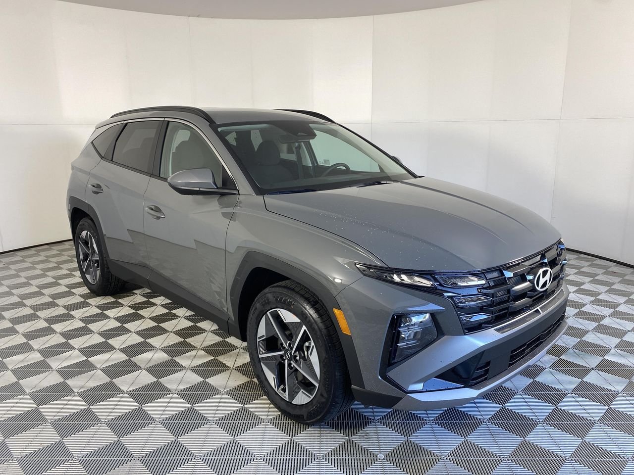 New 2026 Gray Hyundai SEL image 17