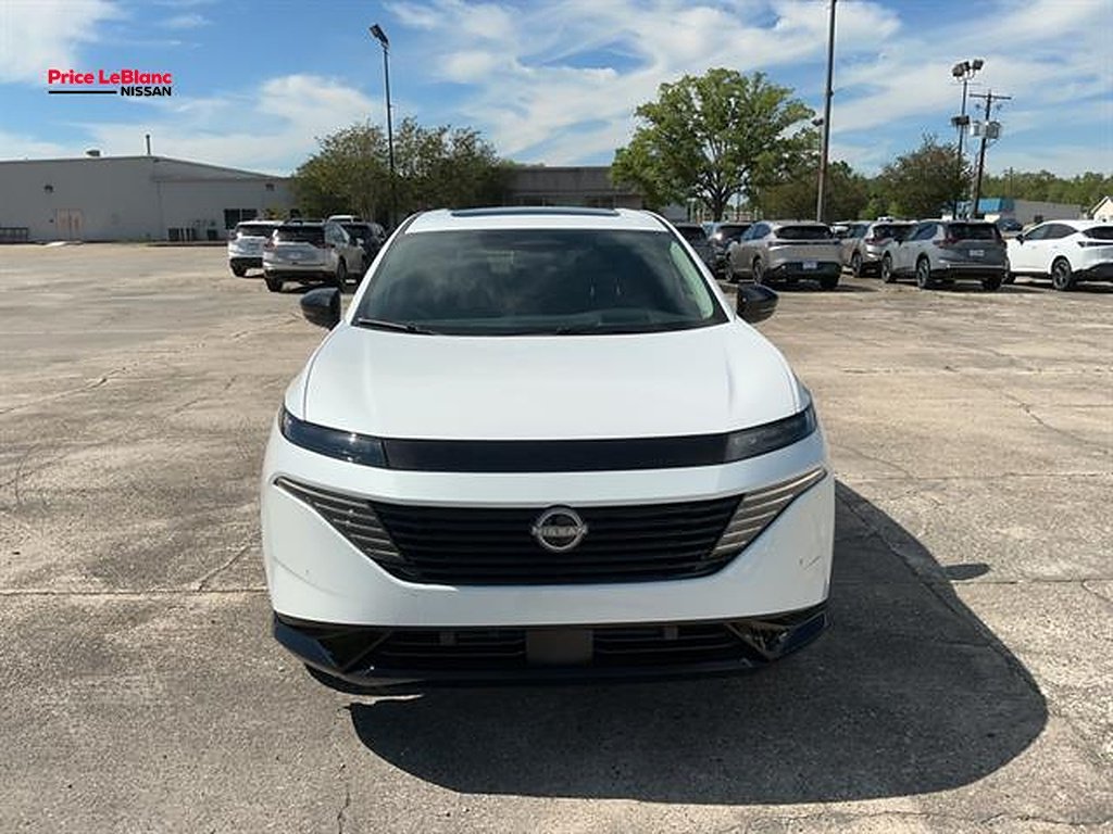 New 2026 Everest White Pearl TriCoat Nissan Platinum image 7