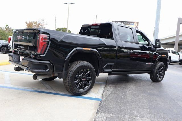 2026 GMC Sierra 2500HD AT4 - Photo 7