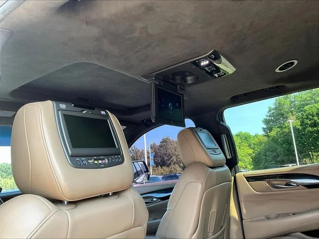 Used 2019 White Cadillac Platinum Edition image 8