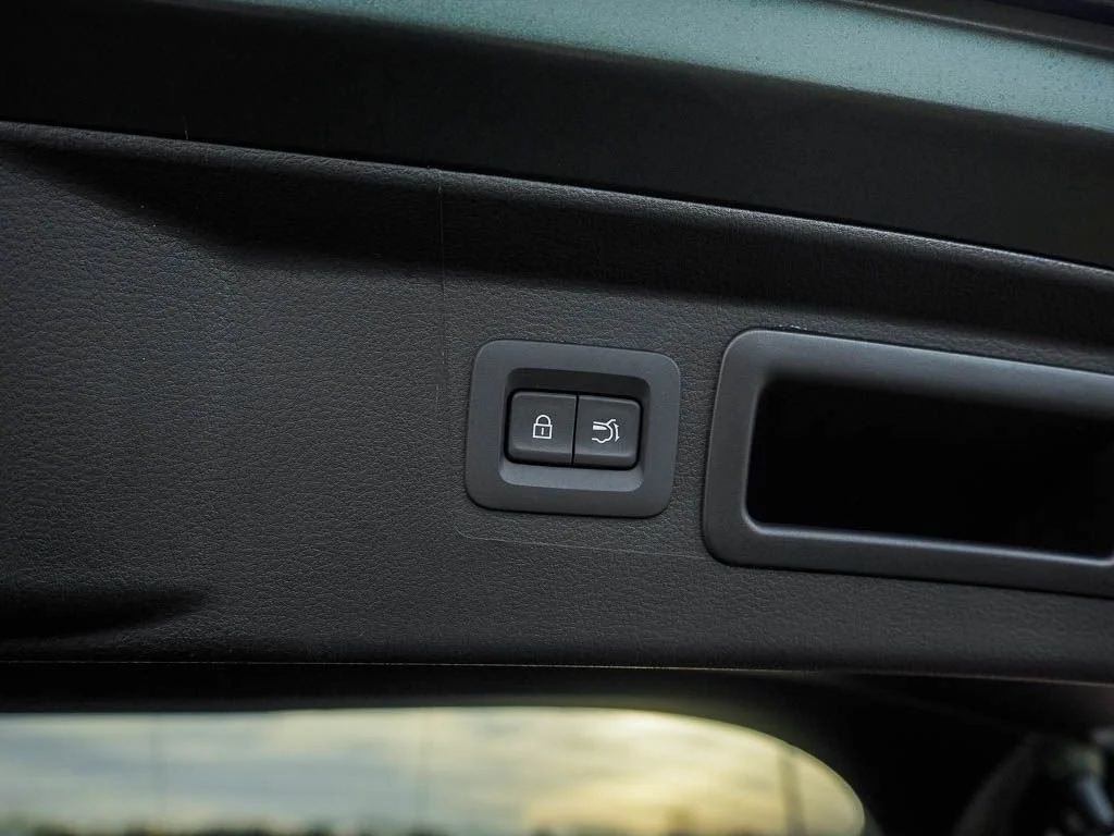 New 2026 Wind Chill Pearl Mazda 2.5 S Premium AWD image 9