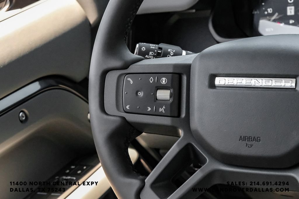 2026 Land Rover Defender X-Dynamic SE - Photo 15