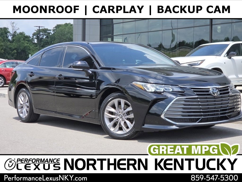 2019 Toyota Avalon XLE's photo