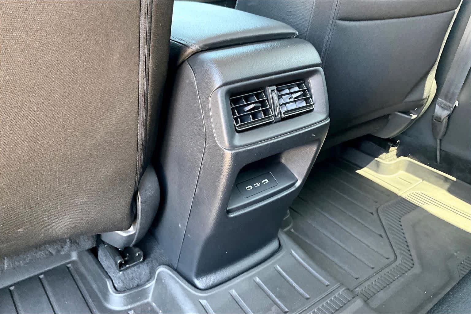 Used 2024 Canyon River Blue Metallic Honda EX image 32