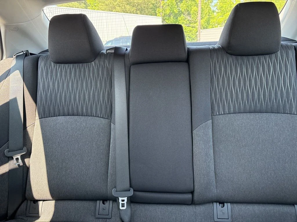 Used 2025 White Toyota  image 9