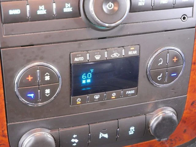 Used 2013 Silver Chevrolet LT image 31