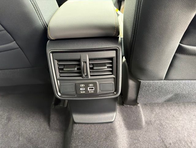 New 2026 CRYSTAL WHITE PEARL Subaru Wilderness image 5