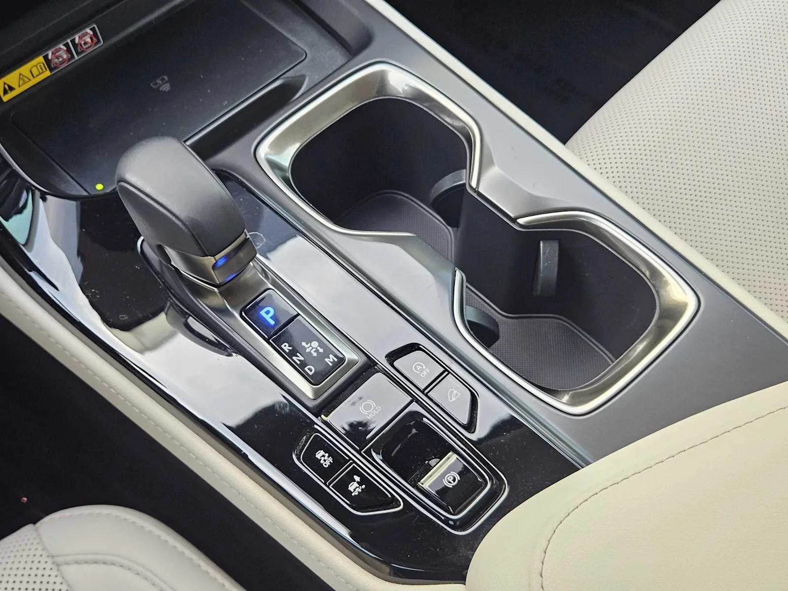Certified Used 2025 ATOMIC SILVER Lexus Luxury image 14