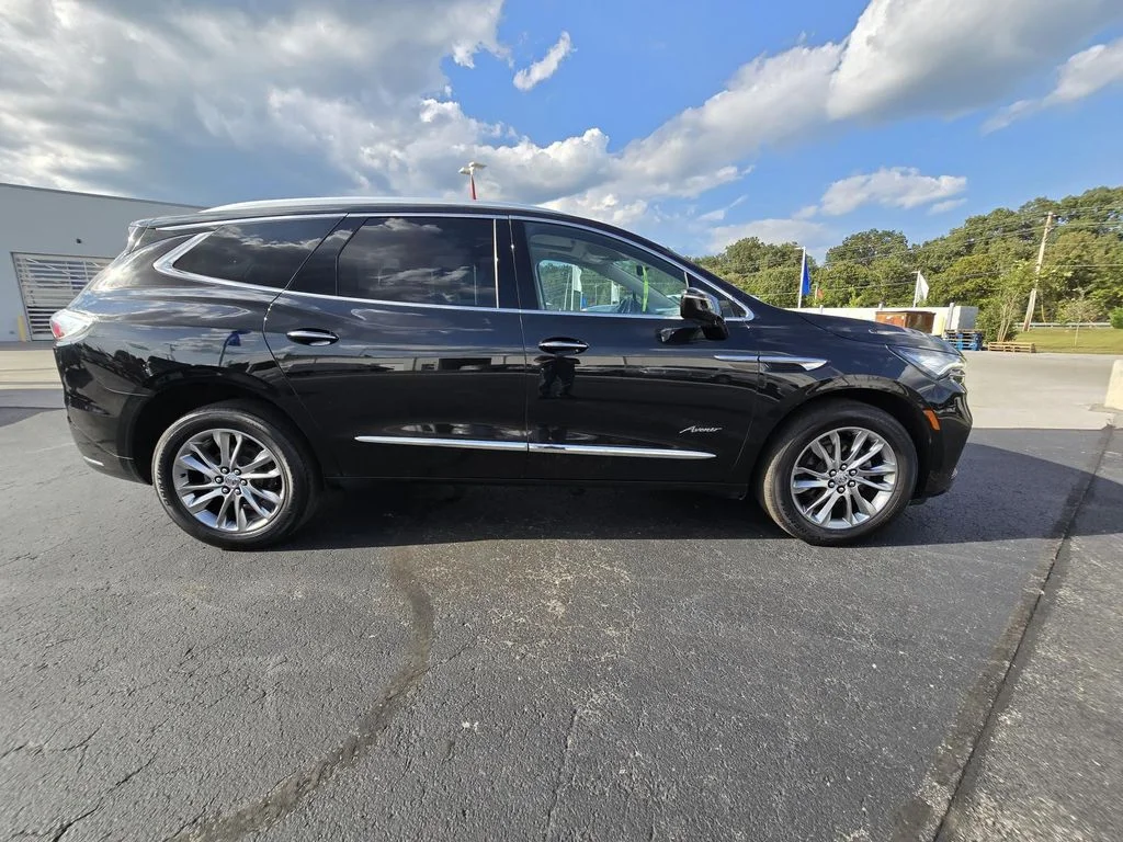 Certified Used 2023 EBONY TWILIGHT METALLIC Buick Avenir image 8