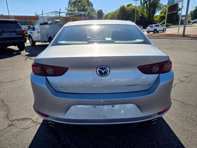 Used 2019 Silver Mazda Select image 7