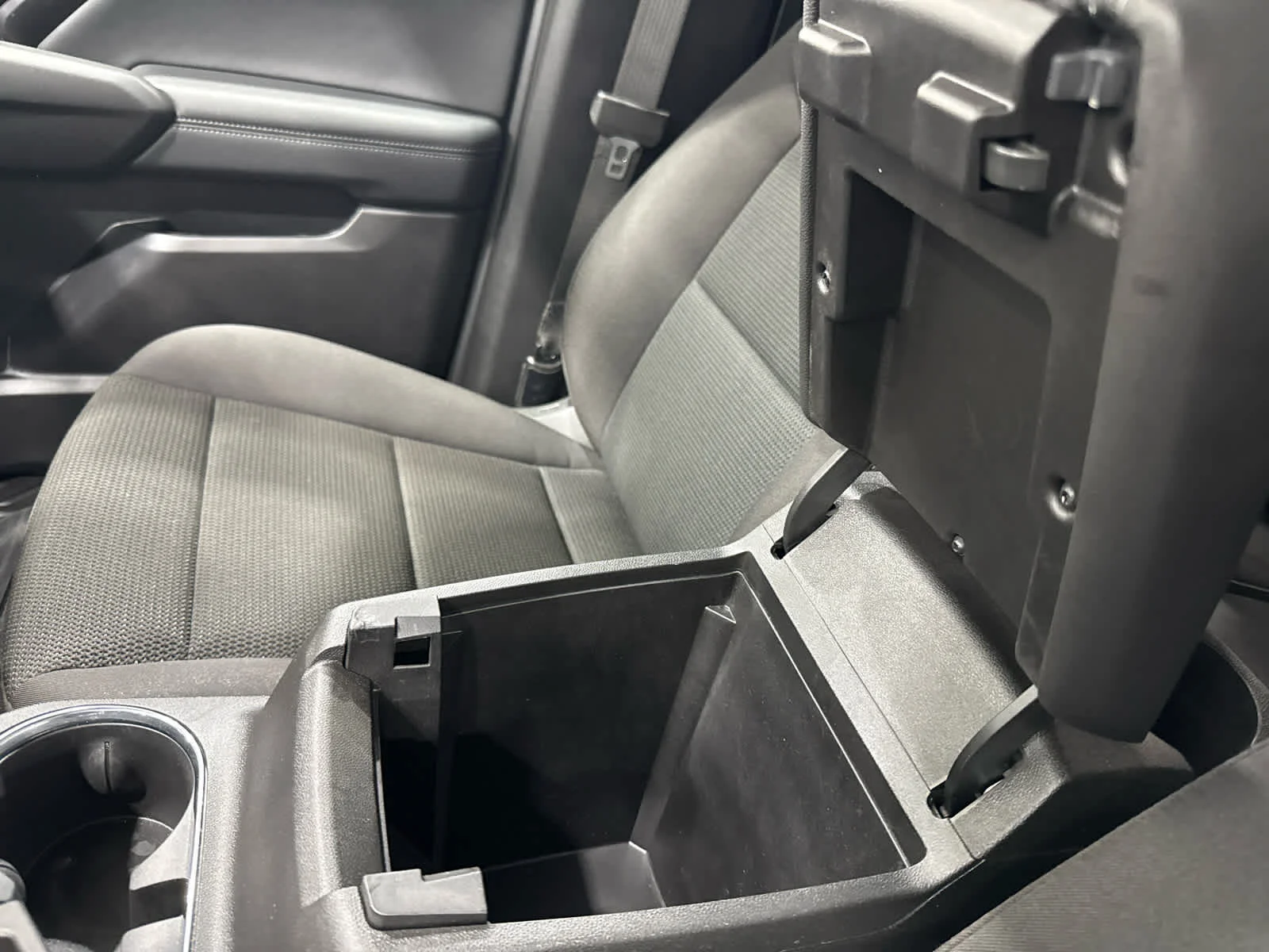 Certified Used 2026 Rapids Metallic GMC Elevation image 21