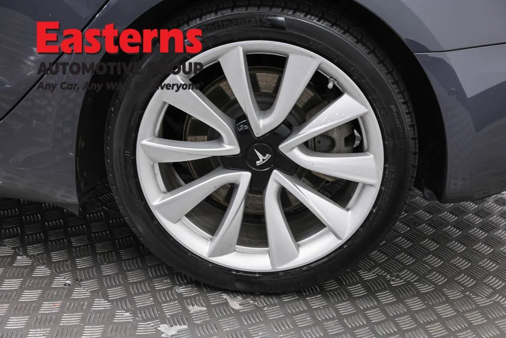 Used 2019 Gray Tesla Long Range image 27