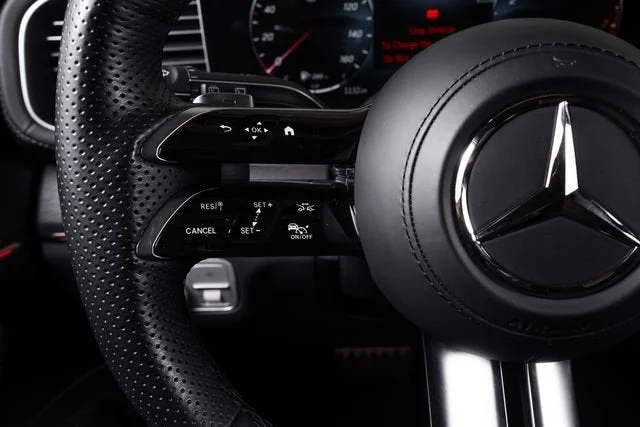 Used 2025 Obsidian Black Metallic Mercedes-Benz GLS 450 image 40
