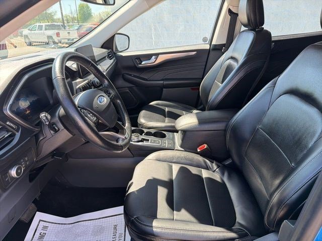 Used 2021 Blue Metallic Ford Titanium image 12